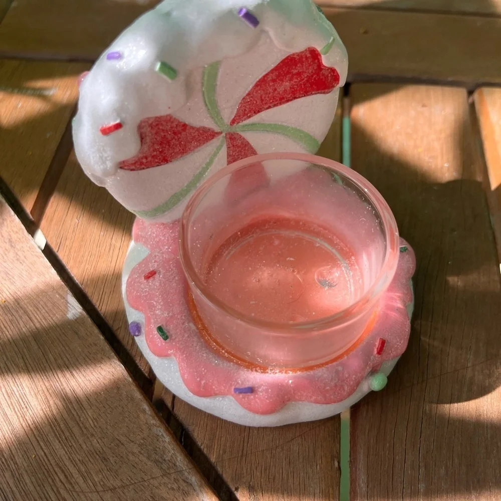 YANKEE CANDLE Peppermint Christmas Candle Holder